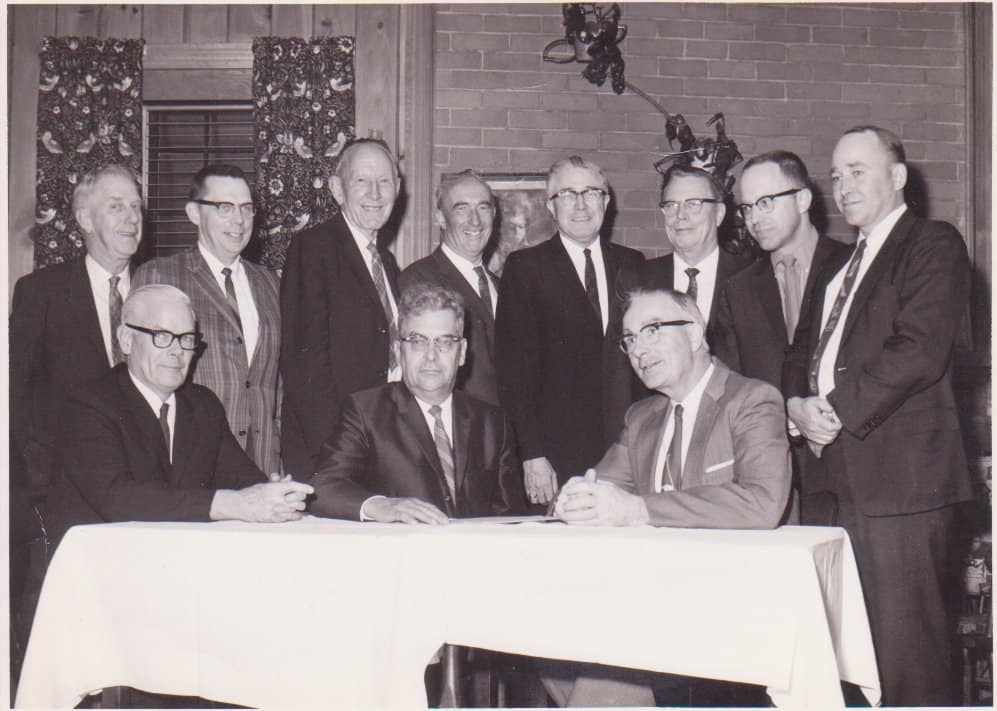 Photo of WA Trustees with Arnold Wilder (third from left)